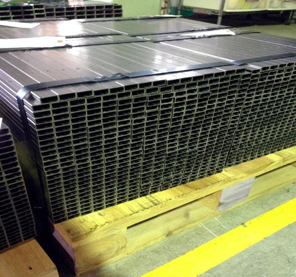 3-大ロット対応：プレス切断